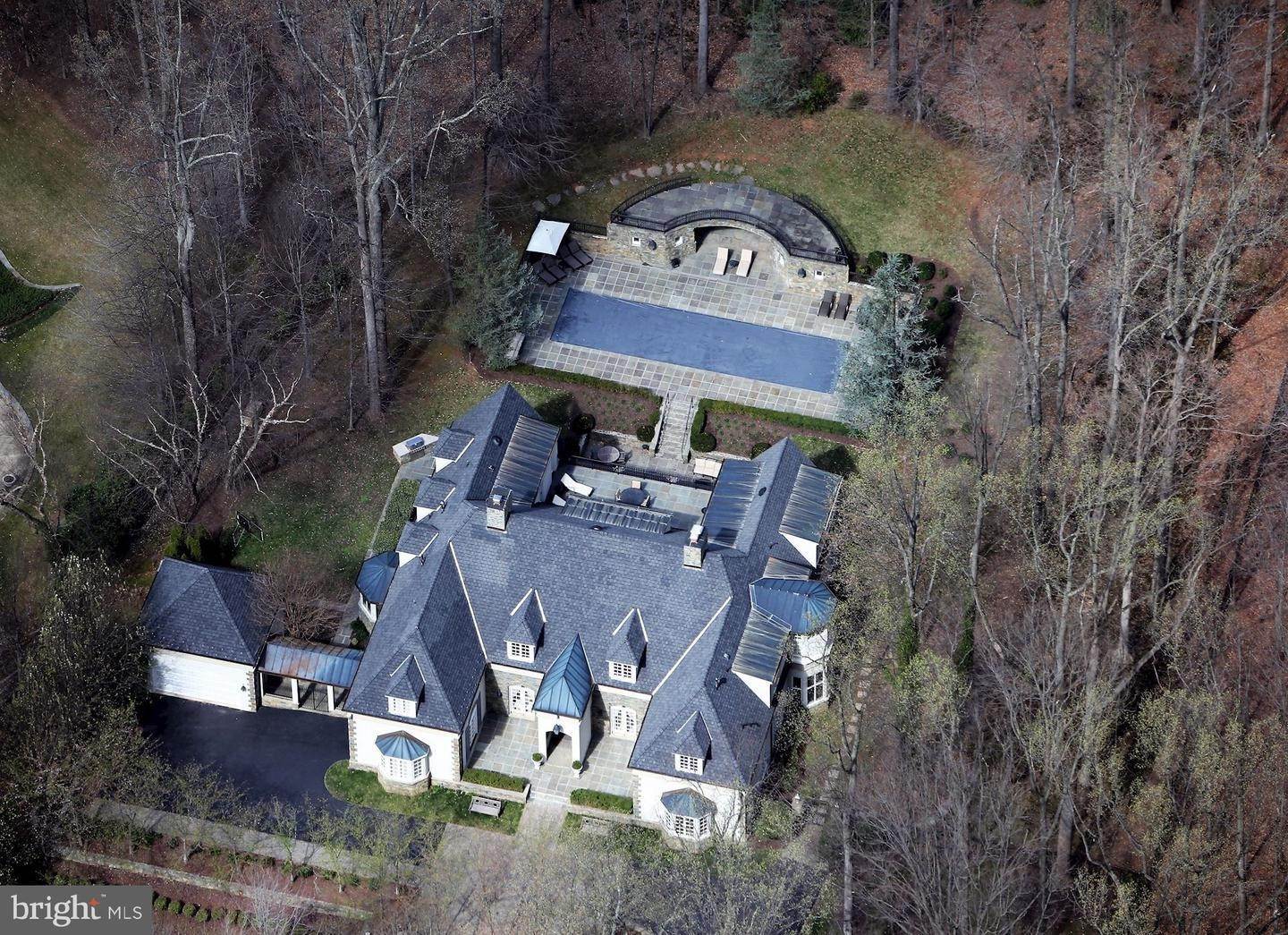 Single Family Homes für Verkauf beim Potomac, Maryland 20854 Vereinigte Staaten