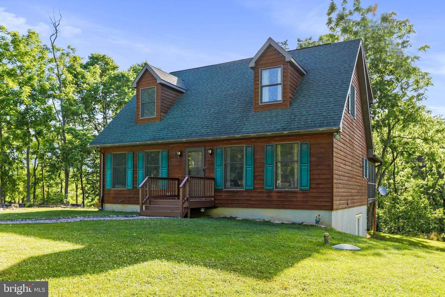 Single Family Homes för Försäljning vid Great Cacapon, West Virginia 25422 Förenta staterna