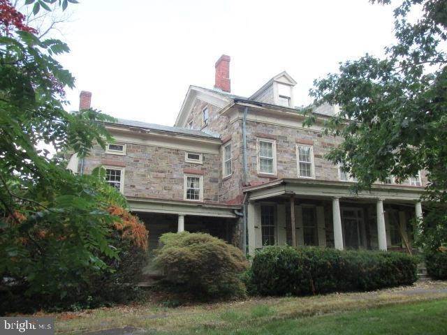Single Family Homes для того Продажа на Princeton, Нью-Джерси 08540 Соединенные Штаты