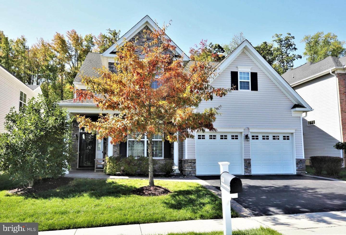 Single Family Homes voor Verkoop op Kendall Park, New Jersey 08824 Verenigde Staten