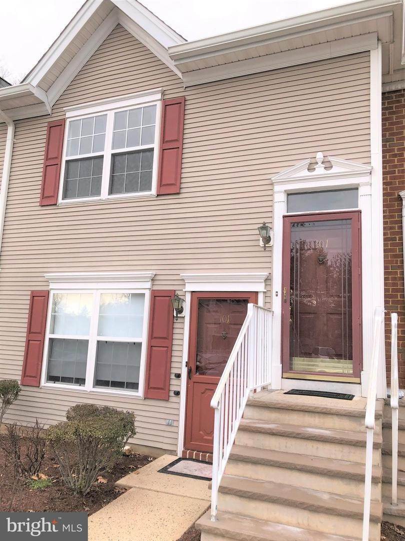Single Family Homes för Försäljning vid Pennington, New Jersey 08534 Förenta staterna