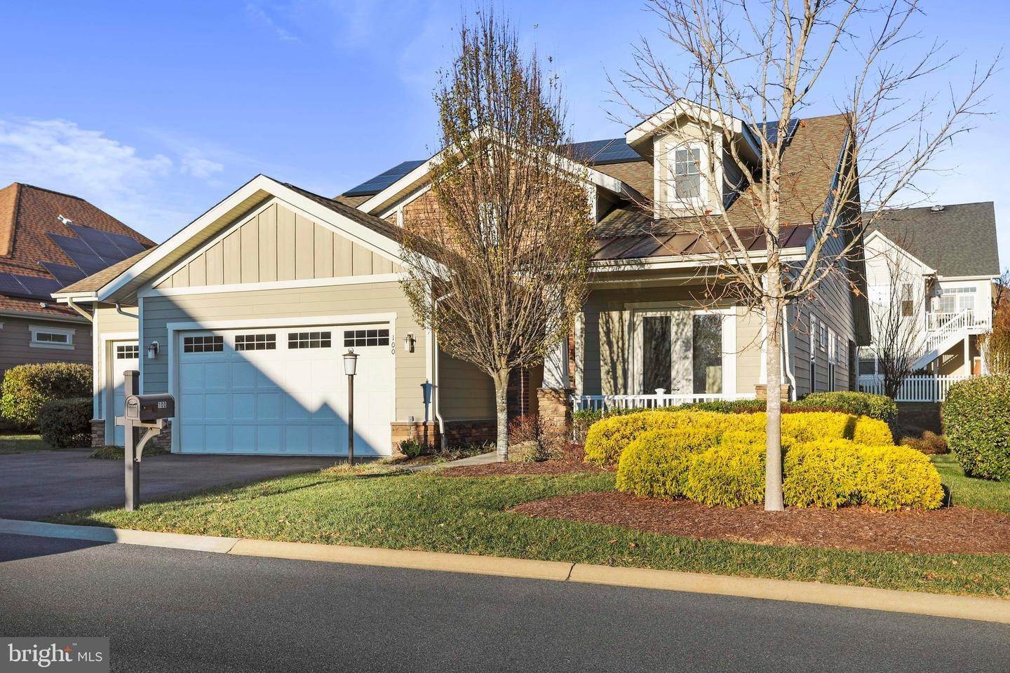 Single Family Homes för Försäljning vid Lake Frederick, Virginia 22630 Förenta staterna