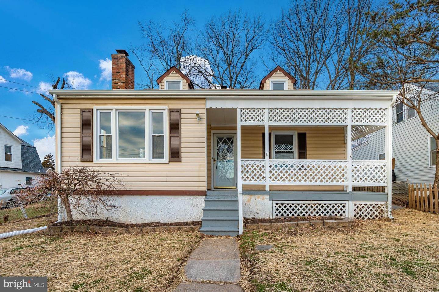 Single Family Homes för Försäljning vid Halethorpe, Maryland 21227 Förenta staterna