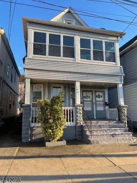 Multi-Family Homes 为 销售 在 Garfield, 新泽西州 07026 美国