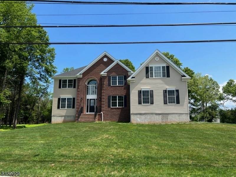 Single Family Homes för Försäljning vid Bridgewater, New Jersey 08807 Förenta staterna
