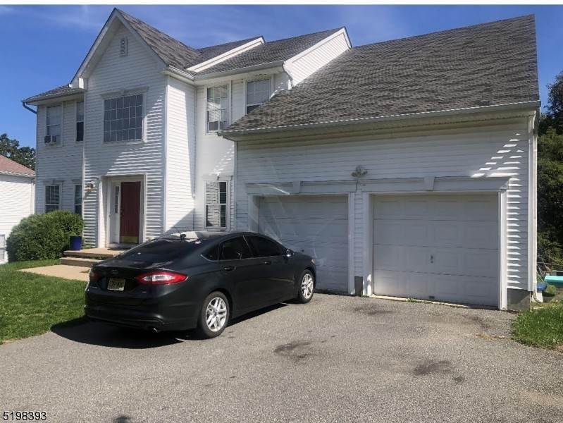 Single Family Homes för Försäljning vid Jefferson Township, New Jersey 07849 Förenta staterna