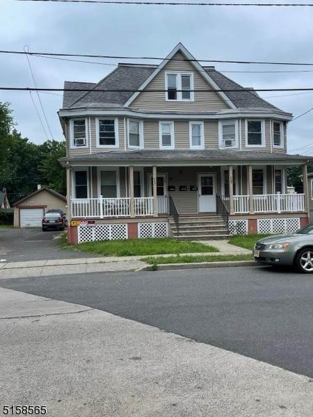 Multi-Family Homes 為 出售 在 North Plainfield, 新澤西州 07060 美國