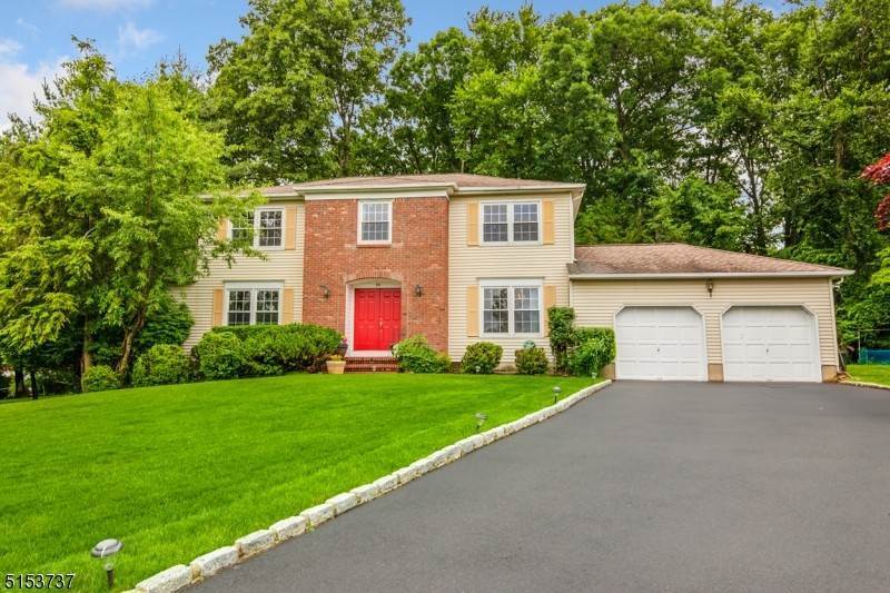 Single Family Homes для того Продажа на Rockaway, Нью-Джерси 07866 Соединенные Штаты