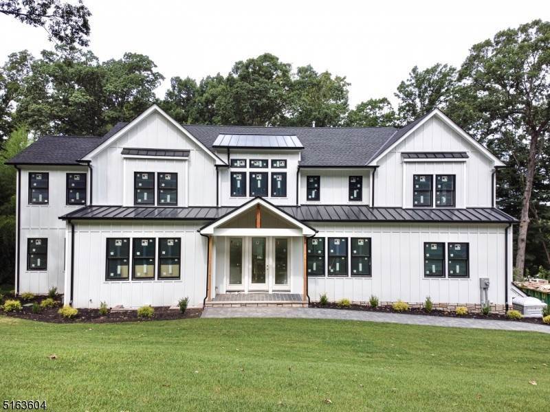 Single Family Homes для того Продажа на Chatham, Нью-Джерси 07928 Соединенные Штаты