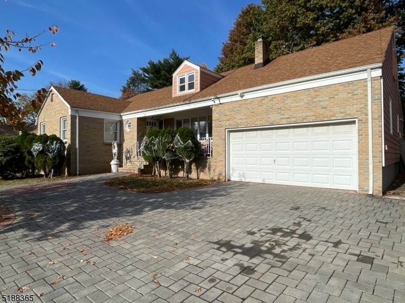Single Family Homes für Verkauf beim Hillside, New Jersey 07205 Vereinigte Staaten