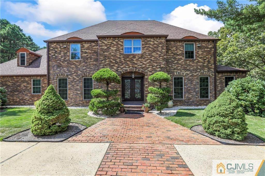 Single Family Homes für Verkauf beim Monroe, New Jersey 08831 Vereinigte Staaten