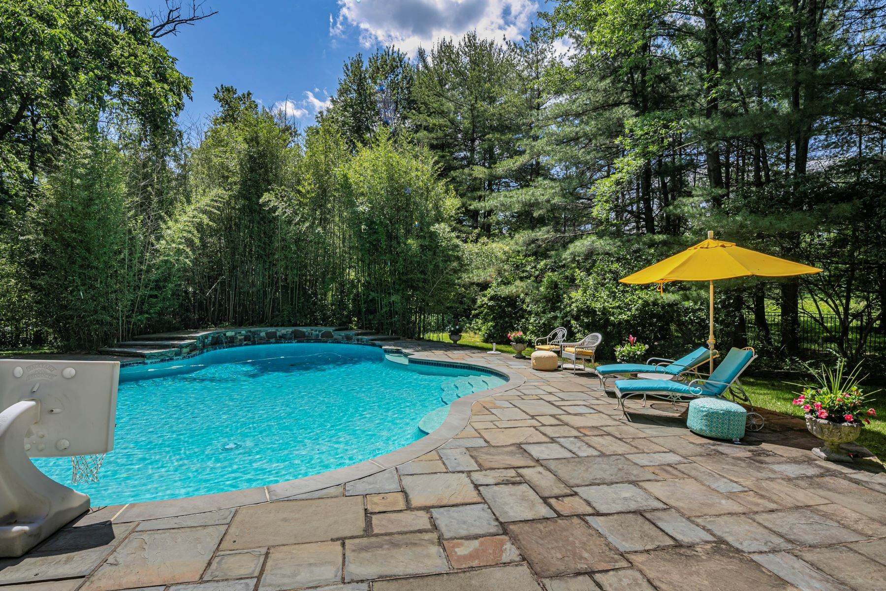 37. Single Family Homes for Sale at Elegant Brick Beauty with a Peaceful Poolscape 86 Beech Hollow Lane, Princeton, New Jersey 08540 United States