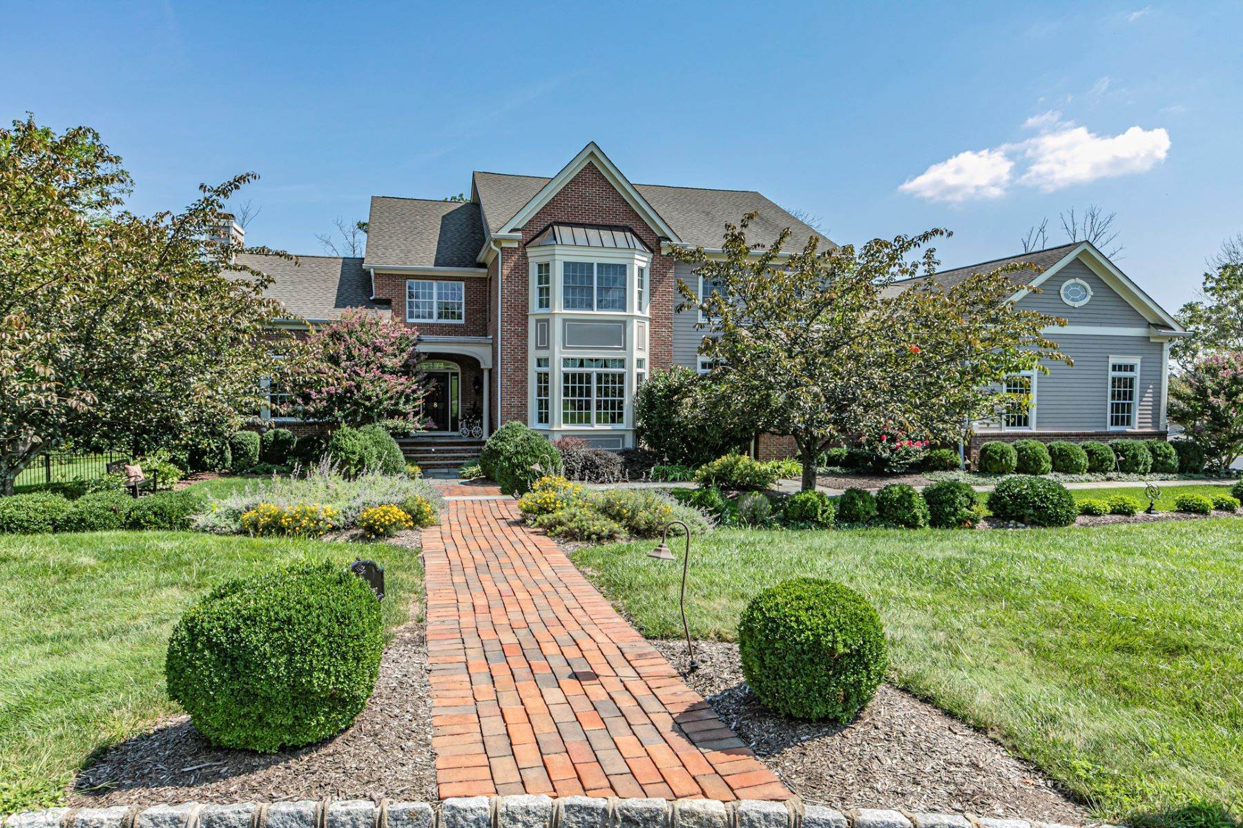 46. Single Family Homes for Sale at Raising The Benchmark For Luxury Living 8 Morningside Court, Flemington, New Jersey 08822 United States
