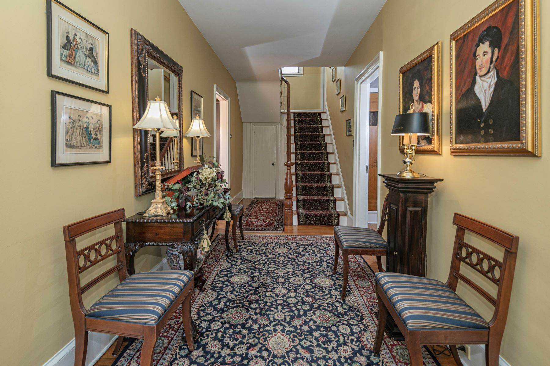 5. Single Family Homes for Sale at 19th Century Treasure with Glorious Grounds 523 South Main Street, Hightstown, New Jersey 08520 United States