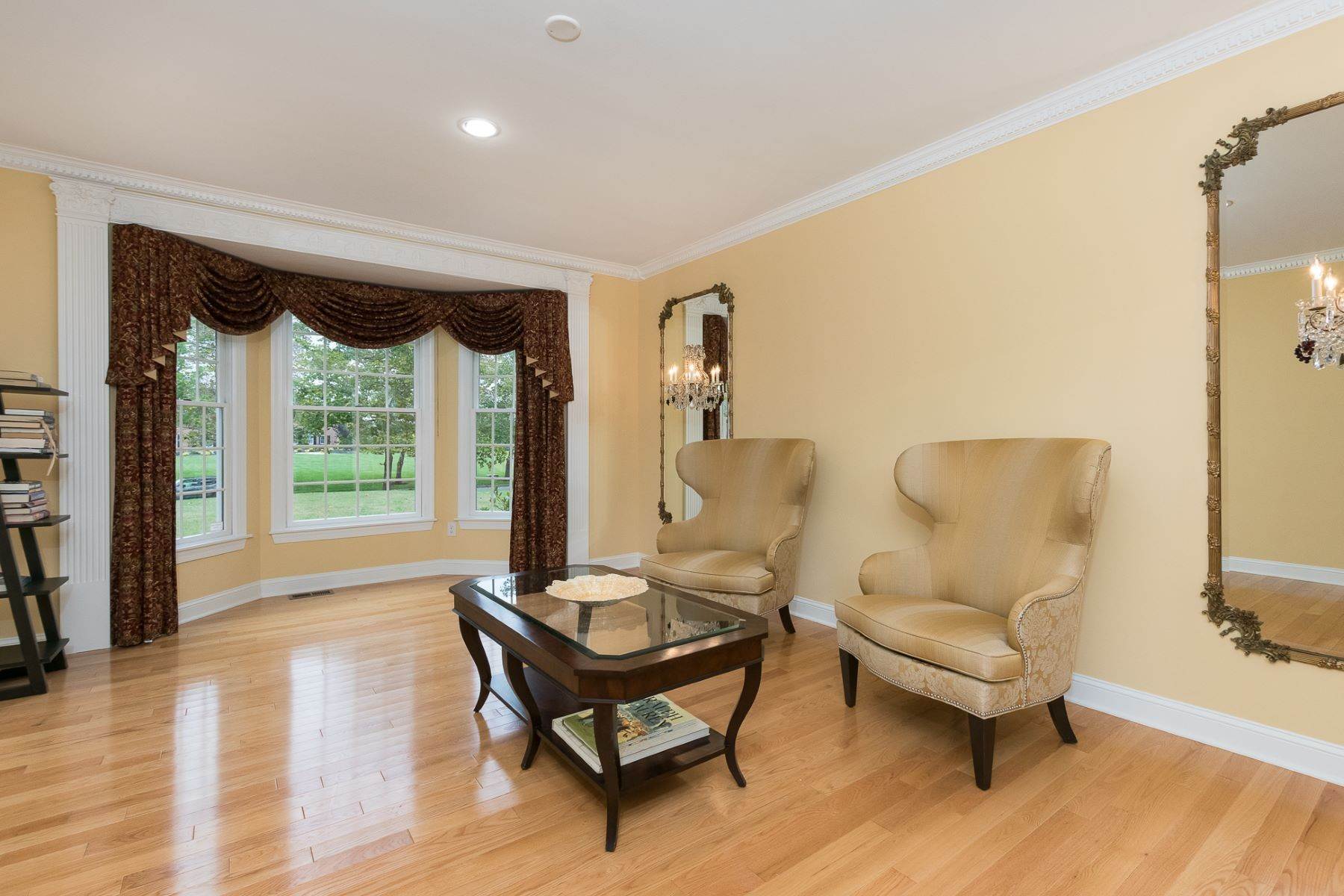 4. Single Family Homes for Sale at Lavish Decor, Indulgent Baths and Party-Ready Pool 305 Cobblestone Way, Lawrence Township, New Jersey 08648 United States