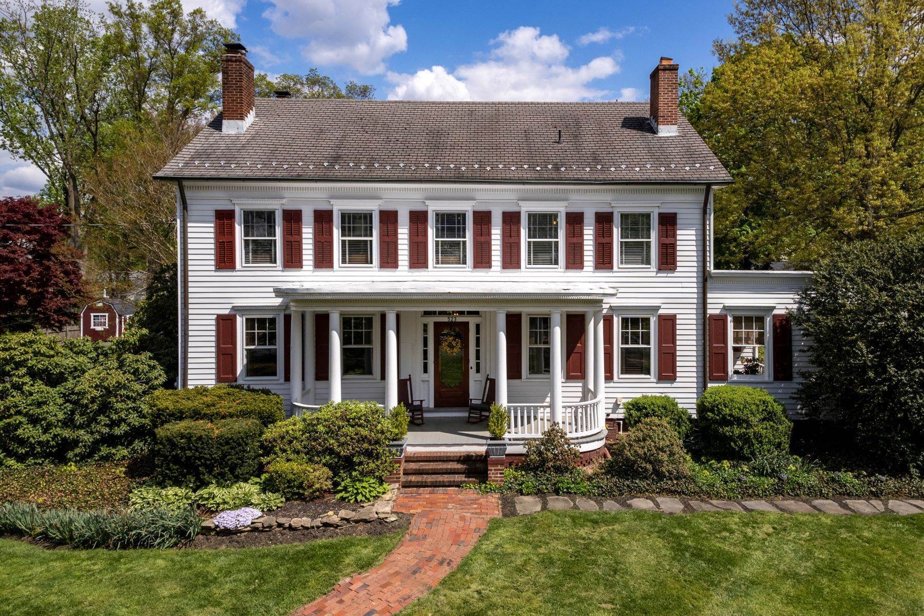 39. Single Family Homes for Sale at 19th Century Treasure with Glorious Grounds 523 South Main Street, Hightstown, New Jersey 08520 United States