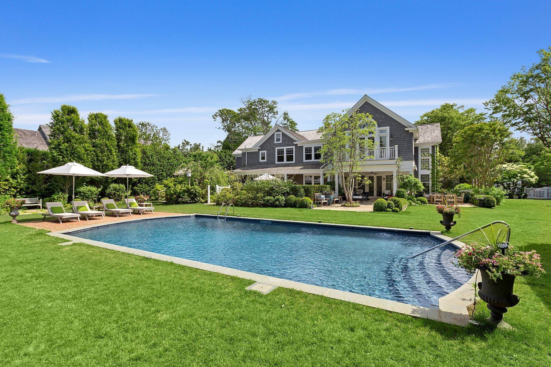 Single Family Homes at EAST HAMPTON VILLAGE-SOUTH OF THE HIGHWAY 52 Davids Ln, East Hampton, New York 11937 United States